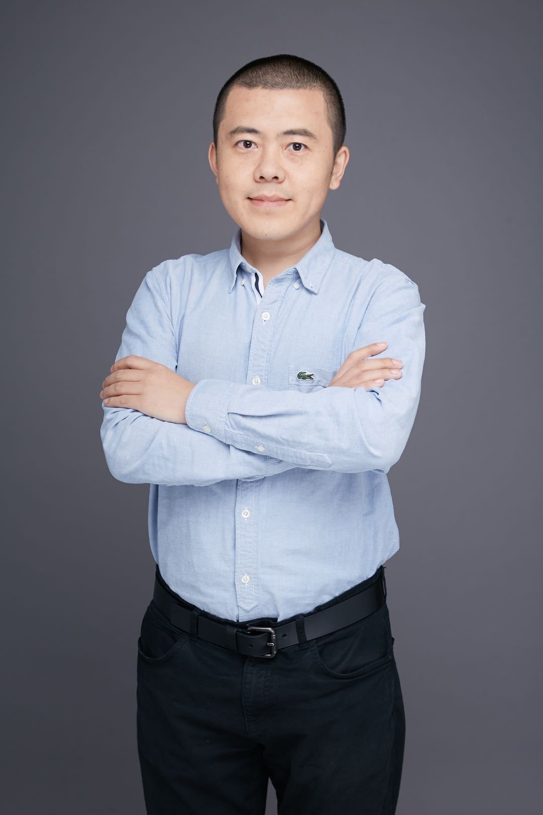 鲨鱼记账软件如何操作多人记账,鲨鱼记账和随手记账app哪个好