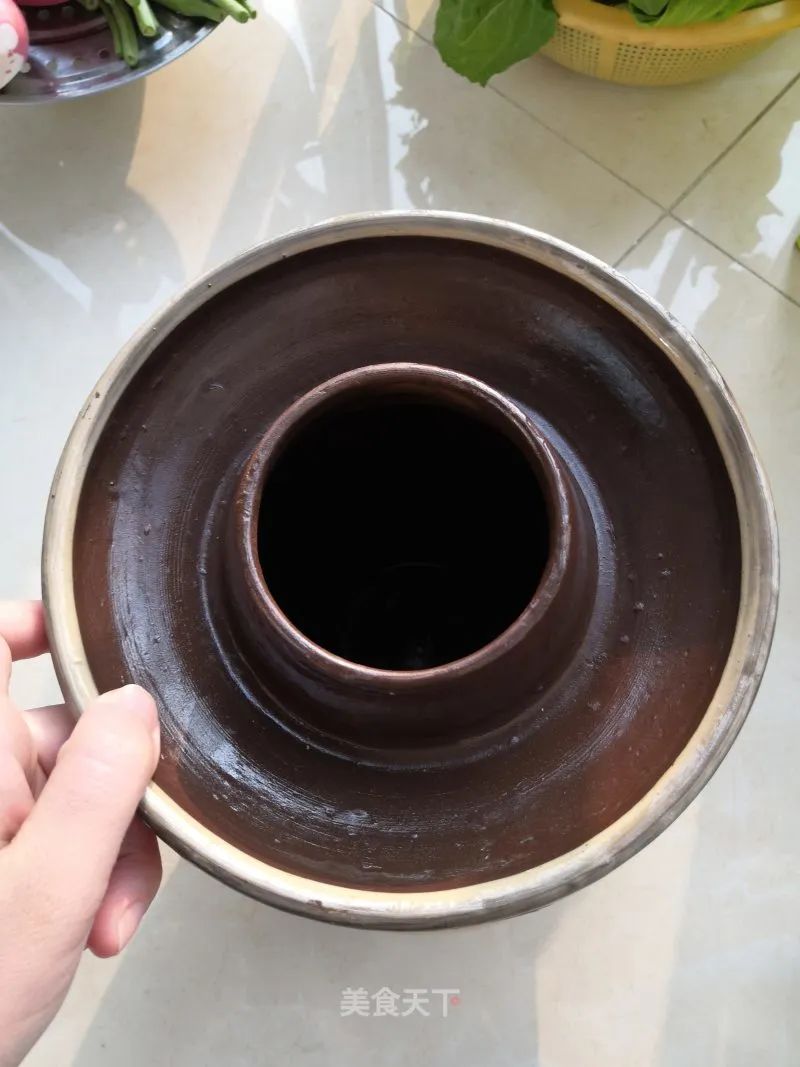 教大家做好吃爽口的四川泡菜，口感脆生，开胃解腻