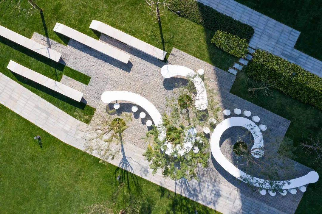 板凳奇葩设计,板凳上面的造型