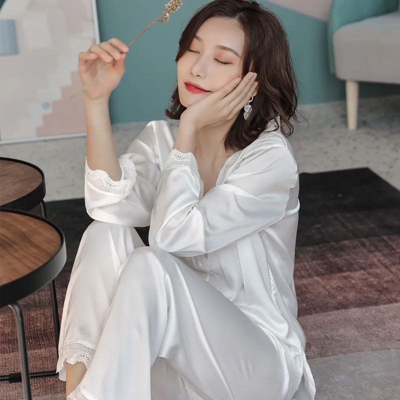 香奈儿丝绒家居服,香奈儿家居服女可外穿