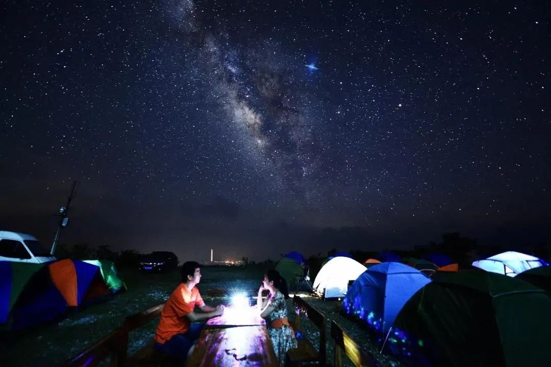 带上心爱的ta来一次浪漫之旅,快带上你的ta来一场浪漫旅行