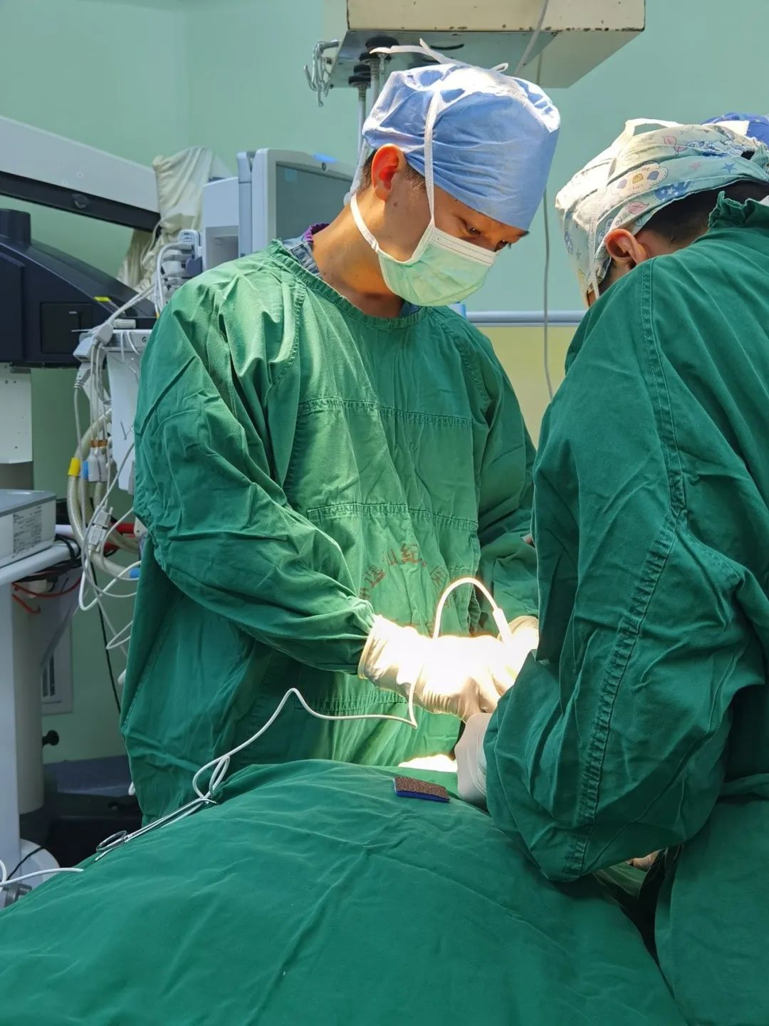 舌头溃烂患舌癌,舌头溃烂医生说危险就是舌癌了吗