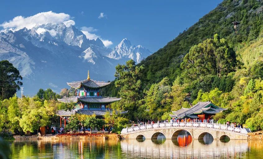 用16分讲解中国,用数据说中国强大