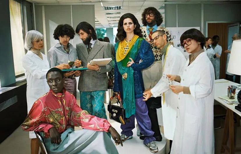 我终于等到了阔腿裤不再时髦的这一天…