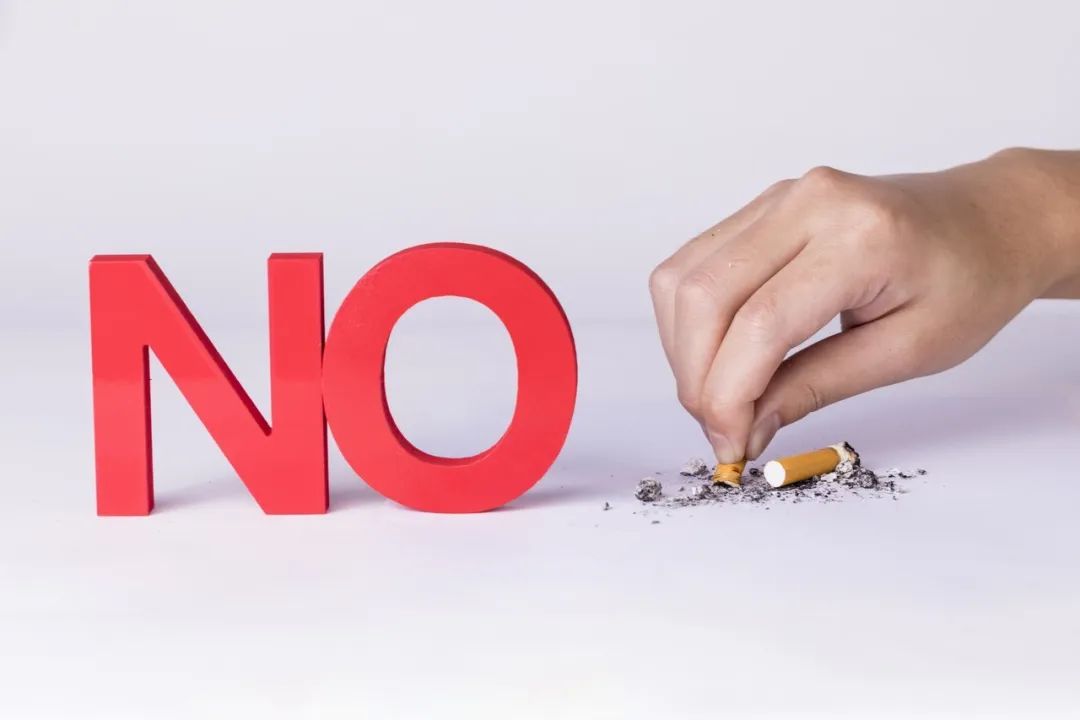 世界无烟日该抽什么烟,世界无烟日点烟前请三思