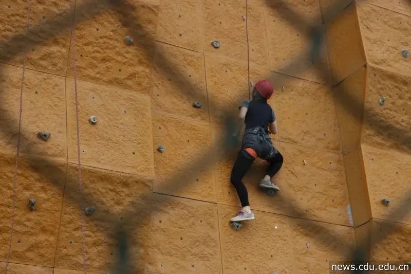 成都大学是什么级别的大学,成都大学和四川轻化工大学