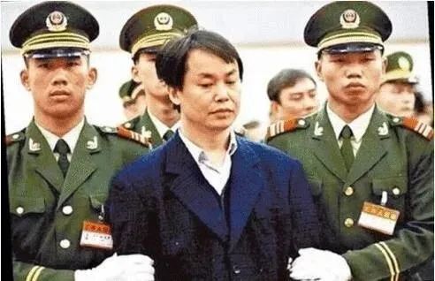 遇到绑匪的人怎么办,遇到绑匪如何保命