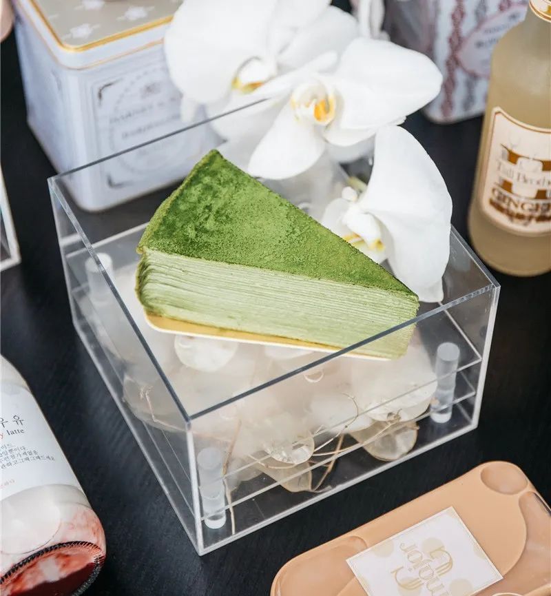 太刚了！这店居然敢开在「中国第一夜店」楼下...