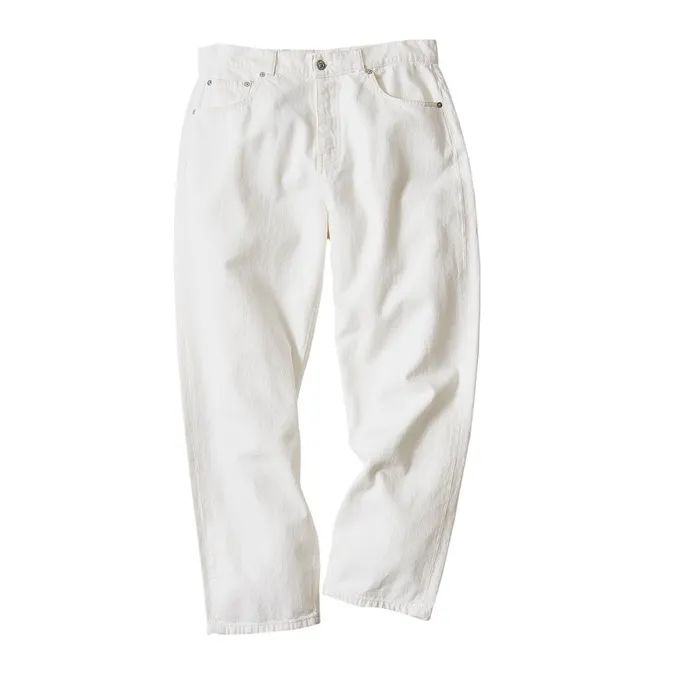 白色牛仔自显贵气，入手不需要理由