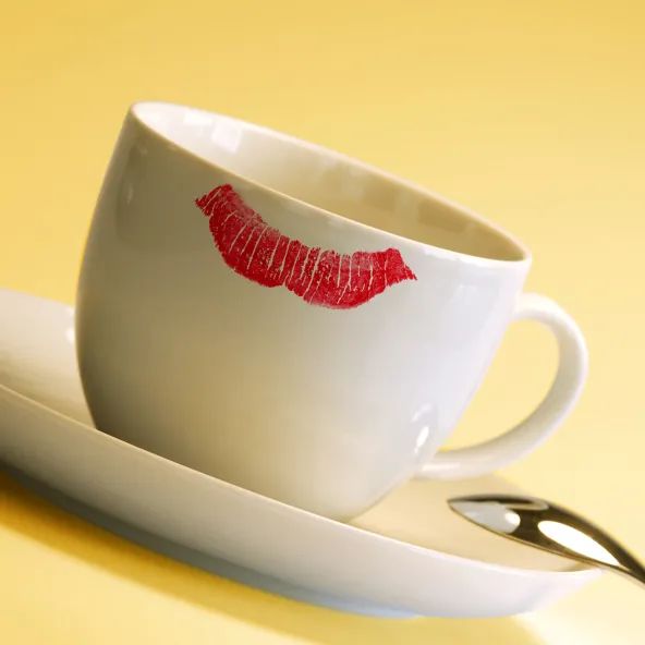 盘点女生遇到的尴尬瞬间,女生一定要知道的尴尬小妙招