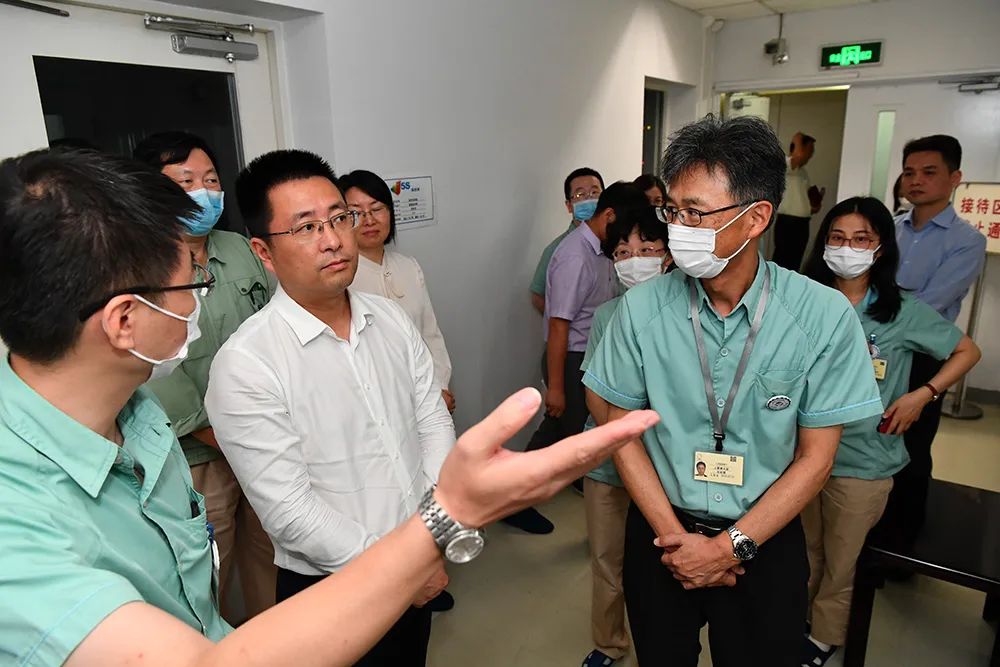 区领导带队走访调研重点企业,区领导对接企业招商