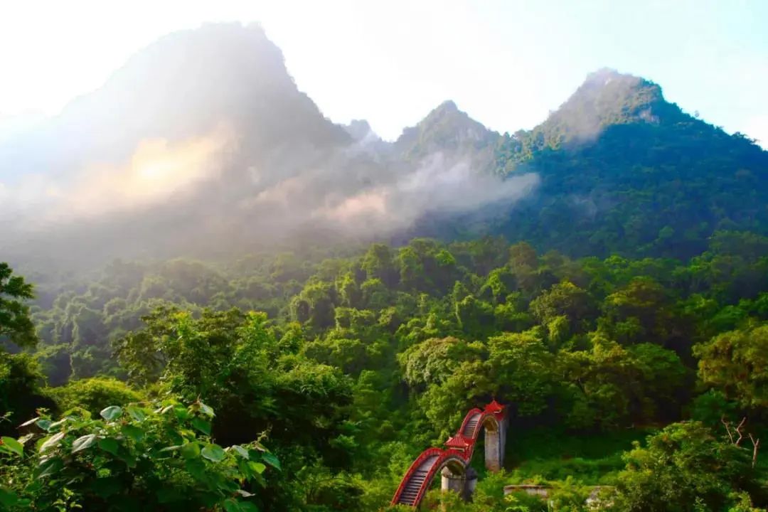 南宁附近最适合游泳避暑的地方,南宁夏天有哪些避暑的地方