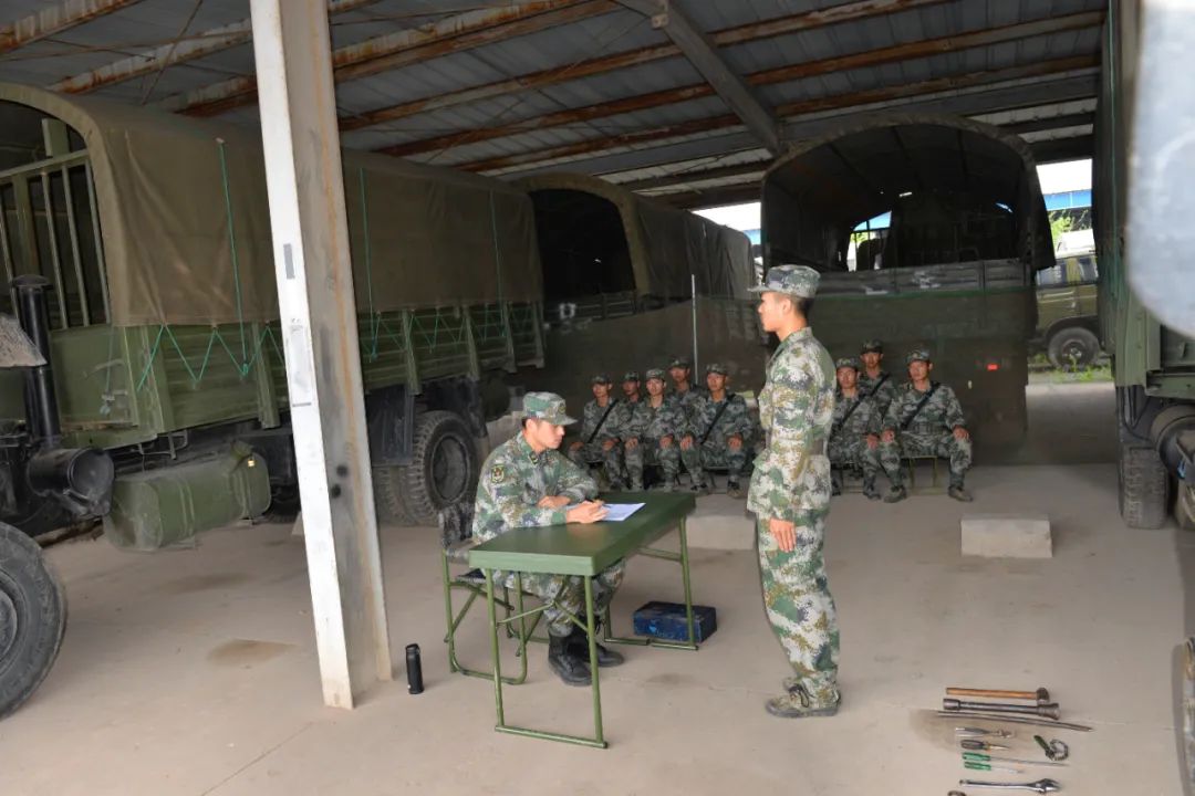 关注｜军车直选驾驶员是如何考试的？图片来了