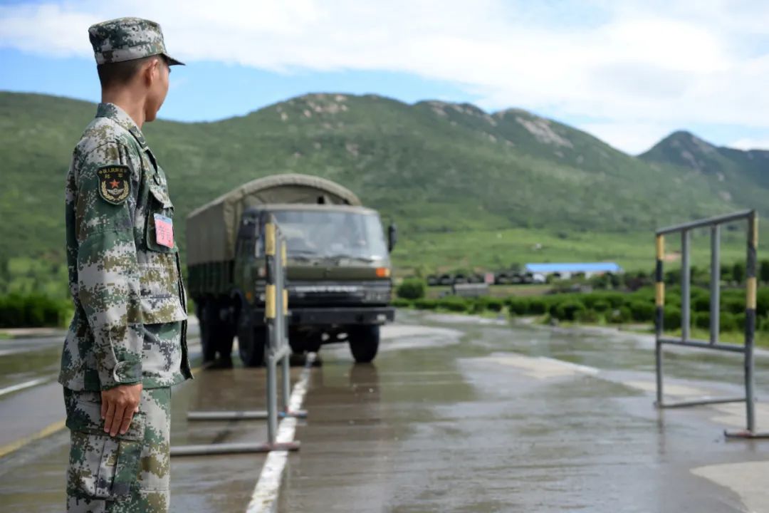 关注｜军车直选驾驶员是如何考试的？图片来了