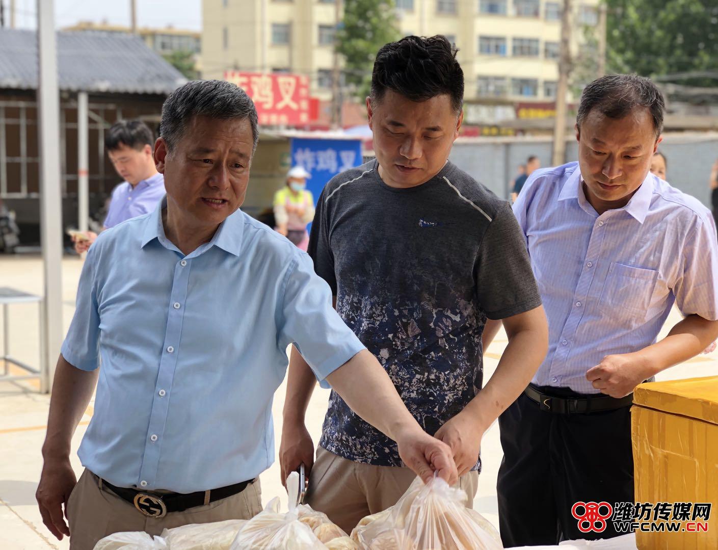 潍坊增设便民摊点群,山东省潍坊奎文区便民摊点