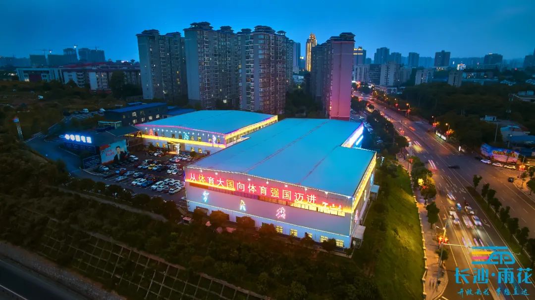 放假哪里有学游泳的地方,放假哪里游泳最好玩