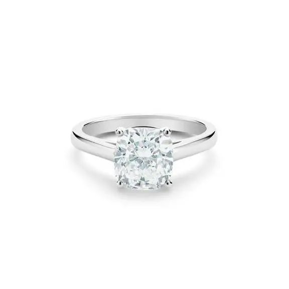 三克拉的钻戒一般要多少钱,三克拉方钻戒大概多少钱