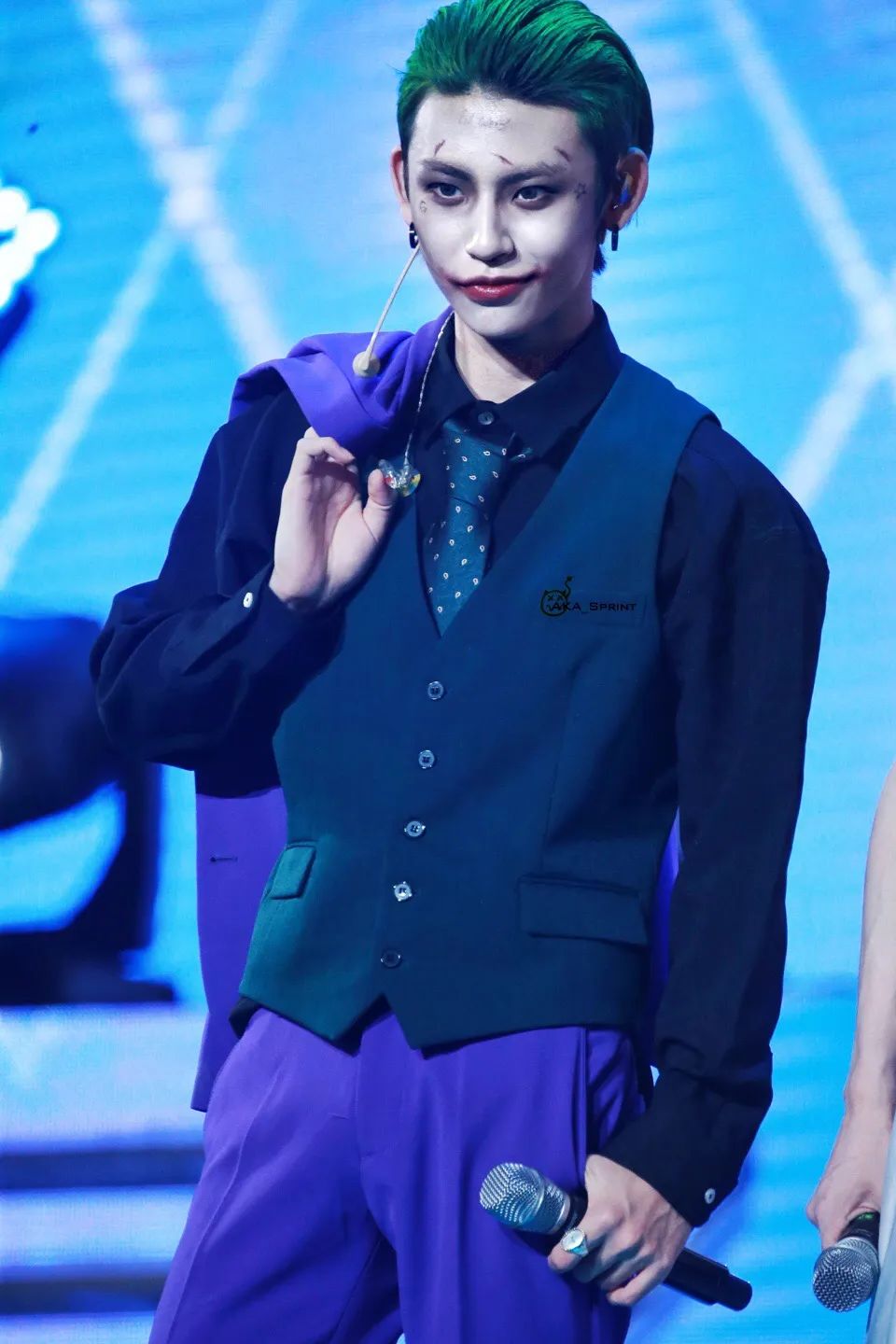 鐖辫眴灞婄殑cosplay,鐖辫眴瓒呰繕鍘焎os