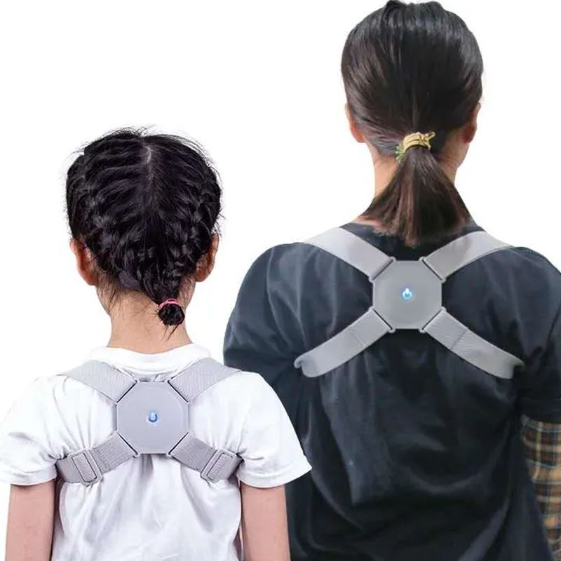 改善含胸驼背的最有效方法10分钟,改善含胸驼背的最有效方法完整版