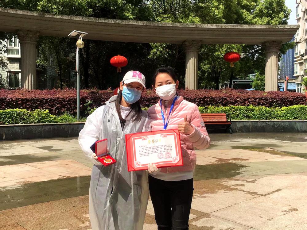 咵咵我的社区|社区书记垫资十万只为居民吃到“良心菜”