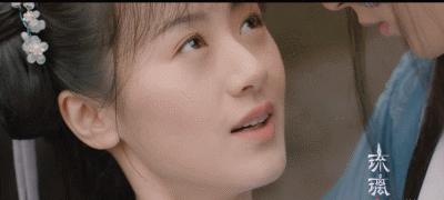 琉璃被浇开水大结局,琉璃让成毅爆火了吗