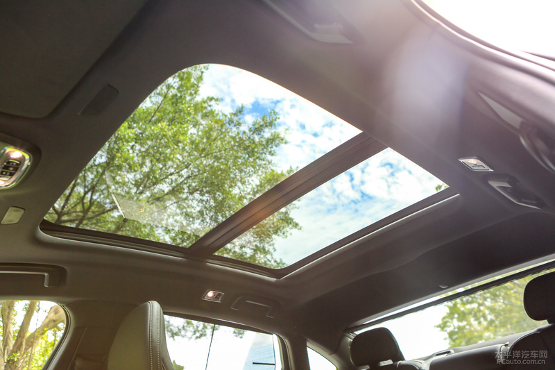 2020款全新沃尔沃s90试驾视频,顺应时代的改变