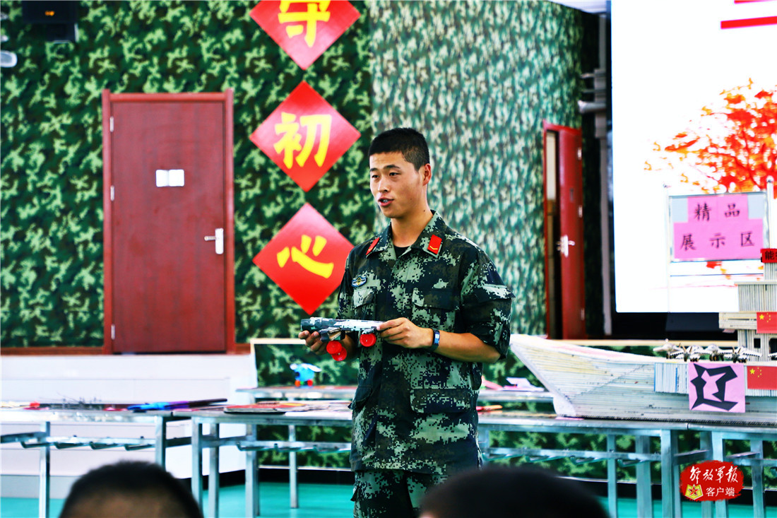 兵哥哥创意礼物,部队墙上的手工艺品