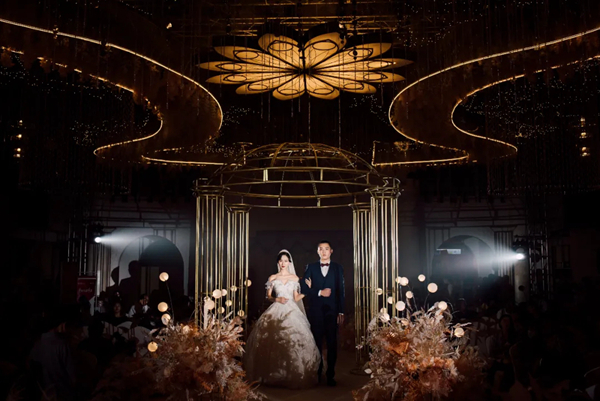 四季变幻，唯爱永恒，盛世开元“花开盛世”主题宴会升级了