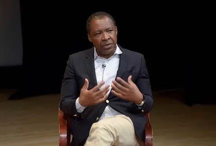 凤凰艺术|九月的气温渐渐转凉，但艺术圈已经准备好燥热起来了