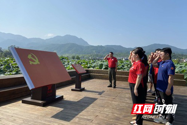 湖南化工职院：*党**建引领校企联动推进三全育人