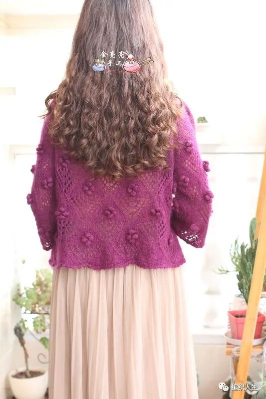 马海毛镂空套头衫编织,圆领长袖晕染彩绘马海毛套头衫