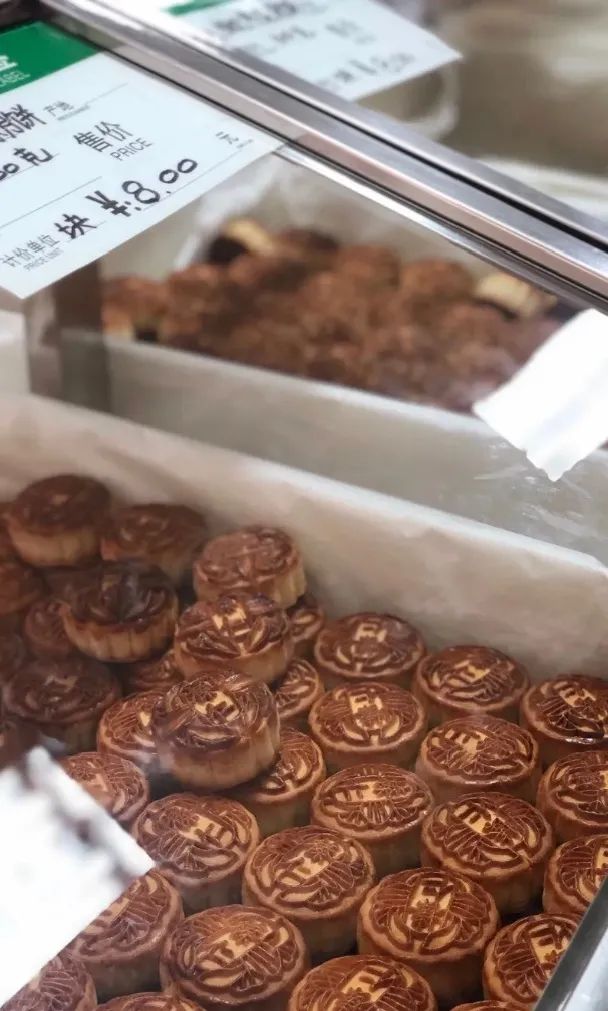 天津人通宵排队也要吃的月饼 (天津最牛老味月饼)