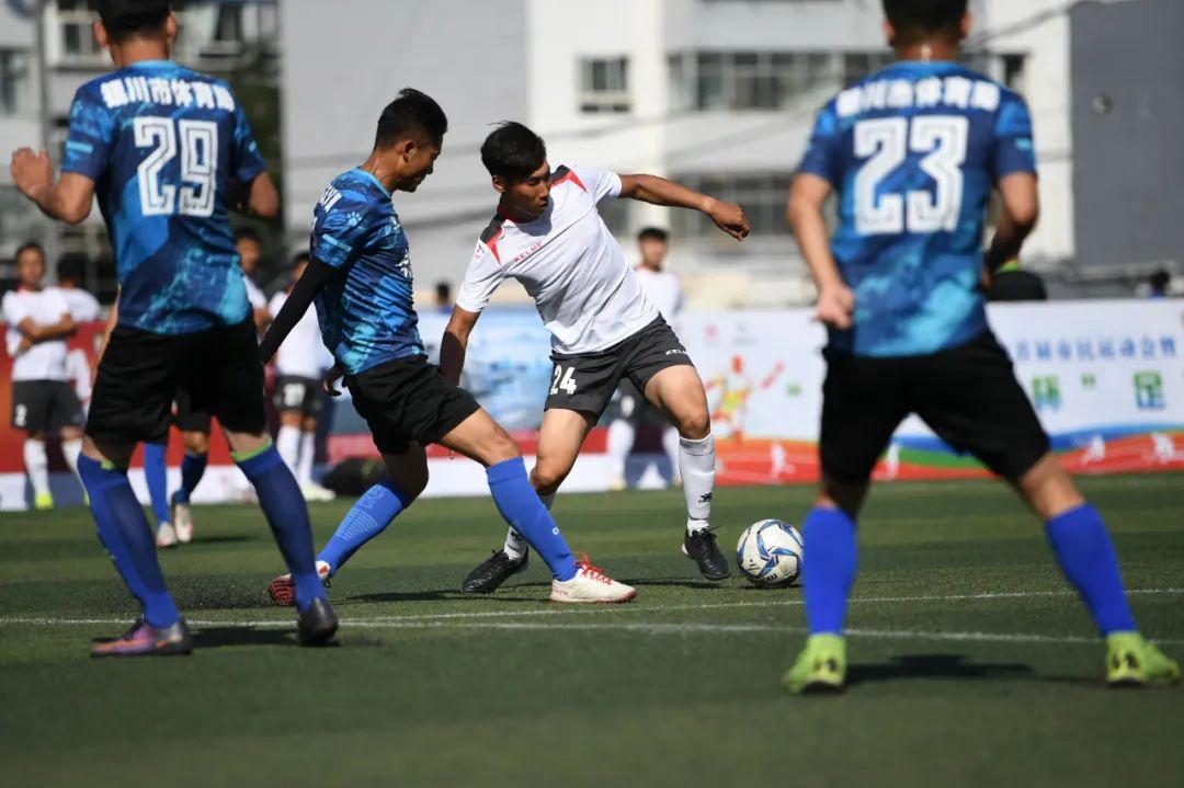 银川第四届足球比赛,银川业余足球联赛比赛