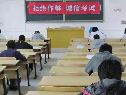 收藏！四川十二月月月hei惊艳