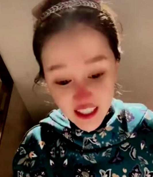 赵本山女儿整容成功了吗,赵本山女儿整容几次