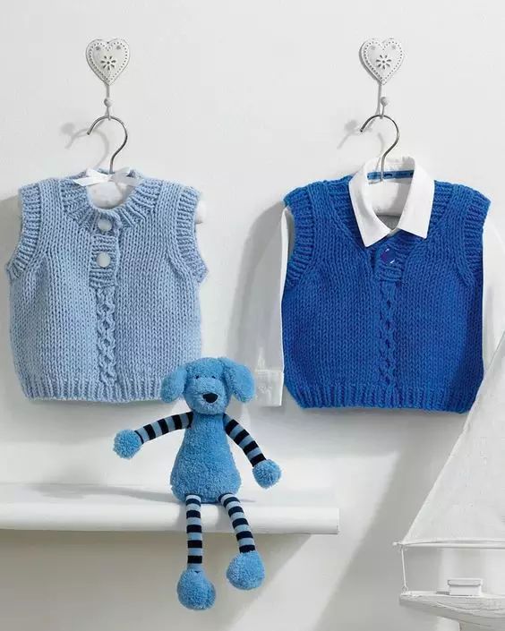 最新款小孩背心的织法,女宝宝带帽毛背心的织法