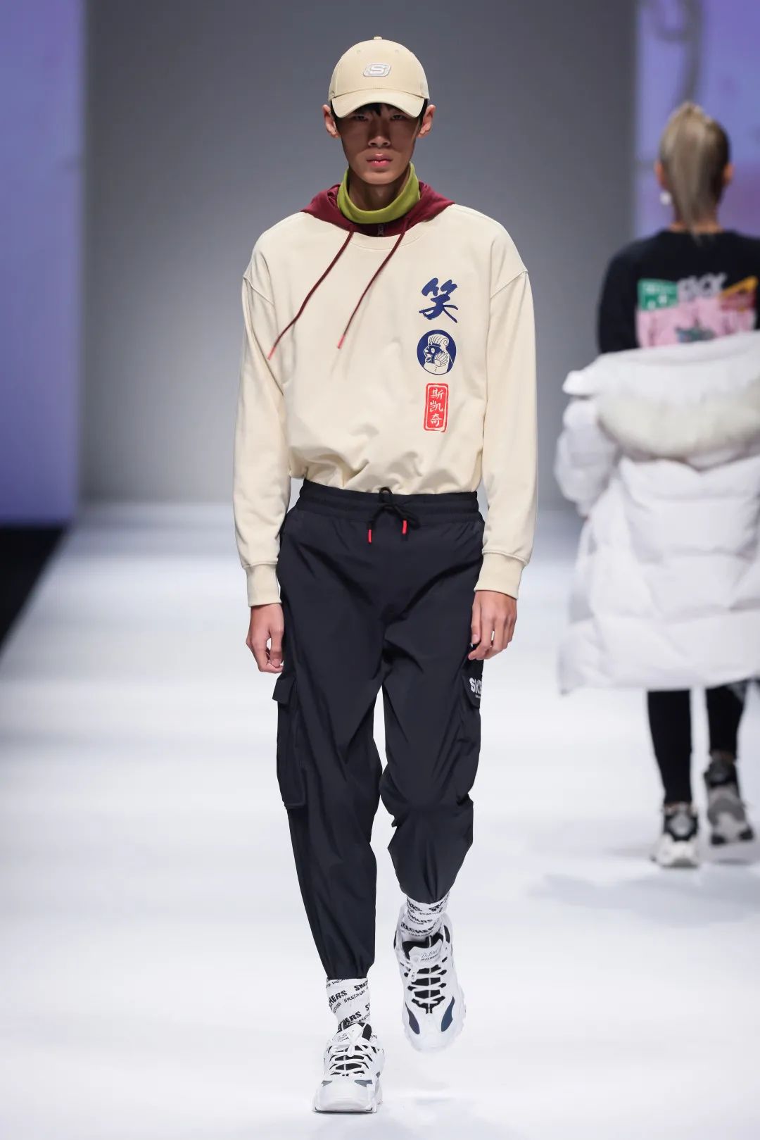 2024春夏时装周趋势,2021春夏中国国际时装周秀场精选