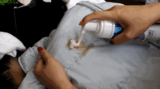 羽绒服干洗剂超强去污不用水洗,免刷洗羽绒服的清洗剂真的有用