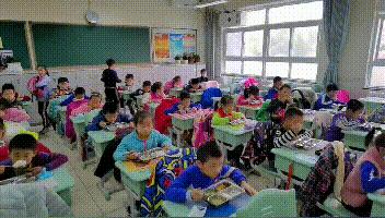 像嫦娥五号一样，去“月宫”挖土！这些学校的劳动课堂爱了爱了！