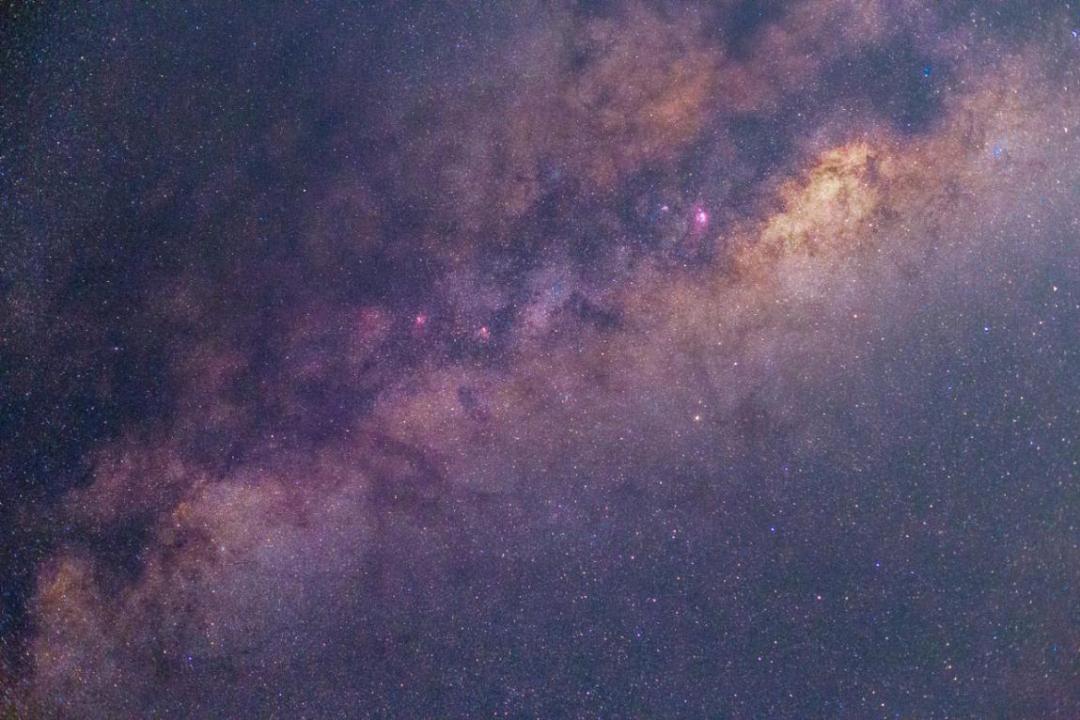 宝鼎寺夜晚,宝鼎寺里面有什么