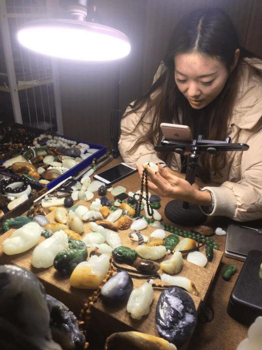 文玩电商的行业痛点在哪,文玩直播的出路