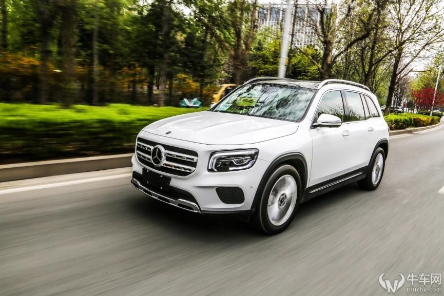 奔驰强蹭艾弗森,车坛留几手艾弗森