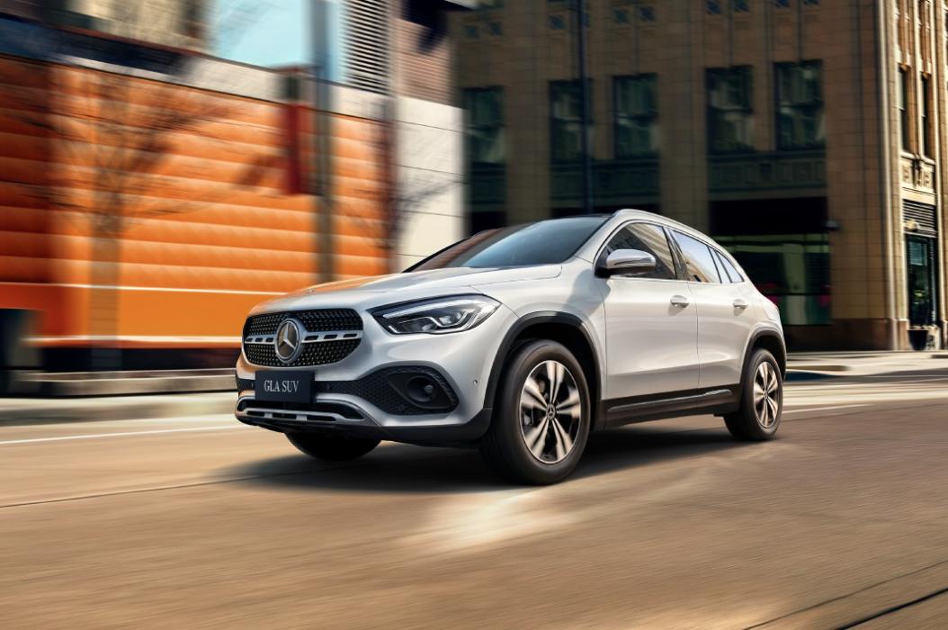 奔驰gla19款与2020款内饰区别,选车3万到30万