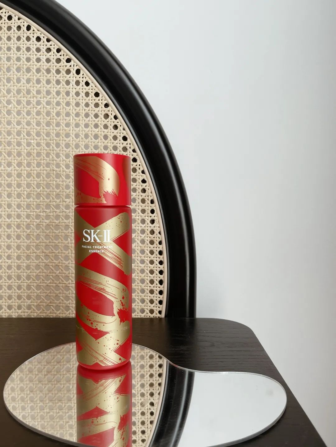 护肤爱用品推荐分享,护肤分享今日份美妆穿搭