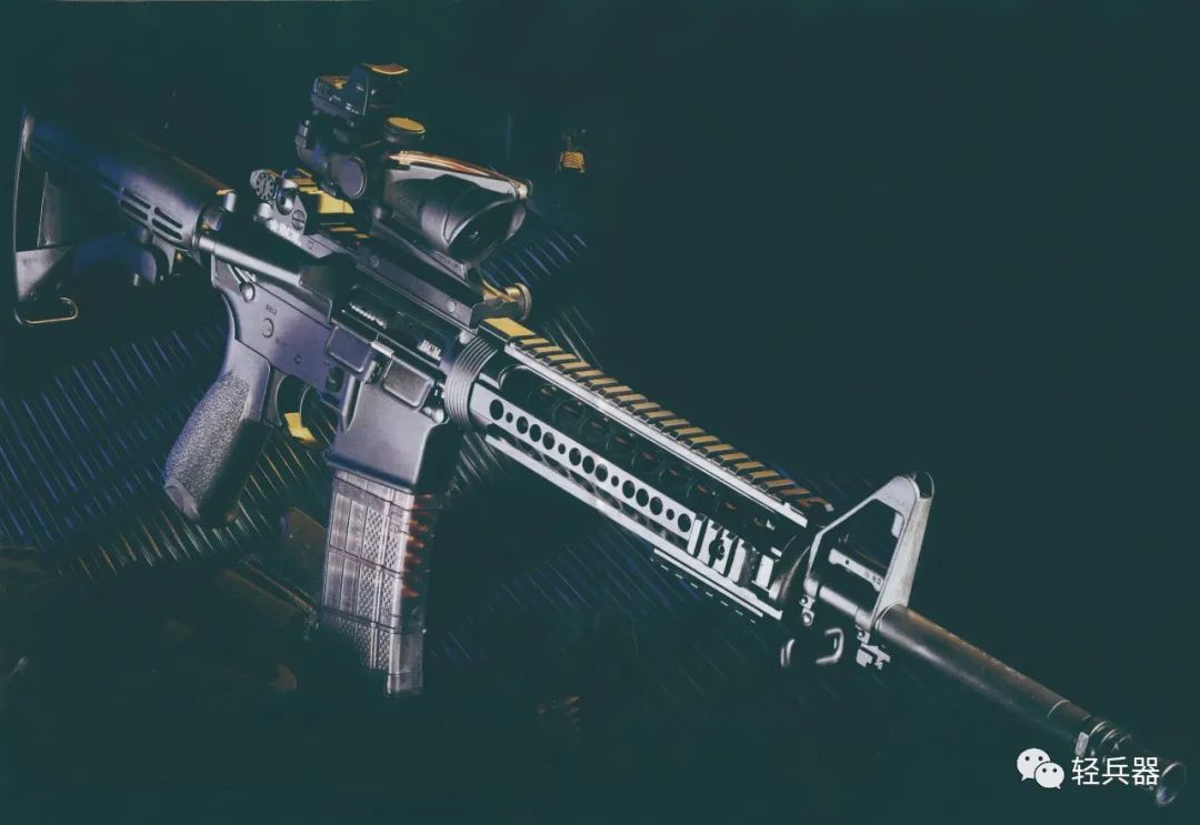 “套娃”式消焰器、加大号的拉机柄……3个版本的BCM公司MID16卡宾枪，优化使用体验