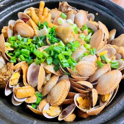 花甲鸡的正宗做法大全集,鲍鱼虾花甲鸡煲汤的正宗做法