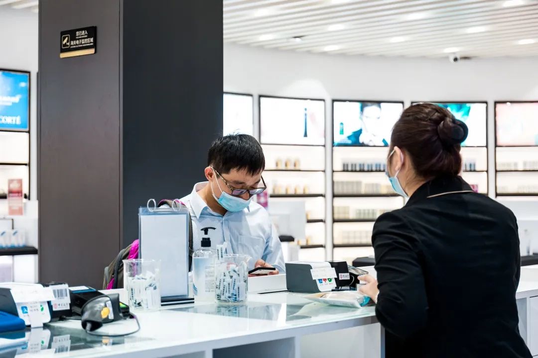 三亚免税店购物攻略618,嗨游三亚5天买一送一