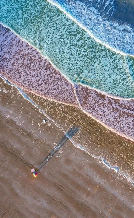 雨水随风润物细无声,随风潜入夜润物细无声老师