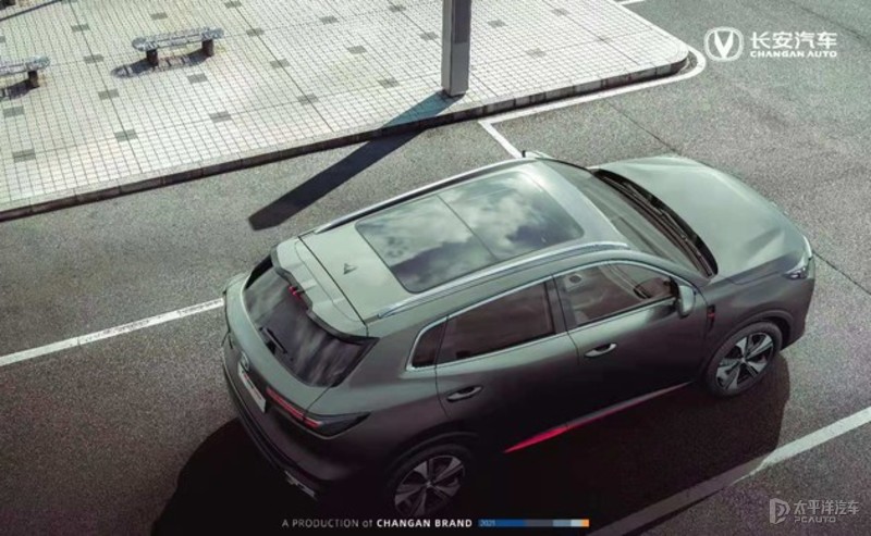 新款起亚嘉华实车曝光,2022丰田皇冠陆放豪华版图片