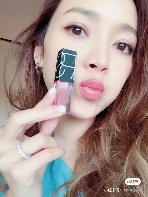 侯佩岑回应网友批评,侯佩岑被吐槽